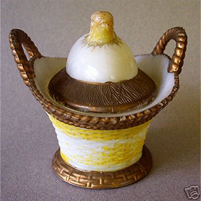 Chicken on Basket Mustard Container