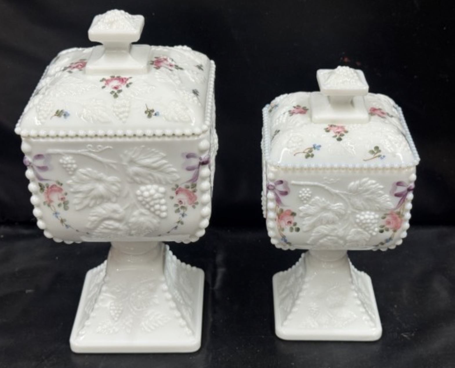 Beaded Grape Large and Medium Compote Roses and Bows