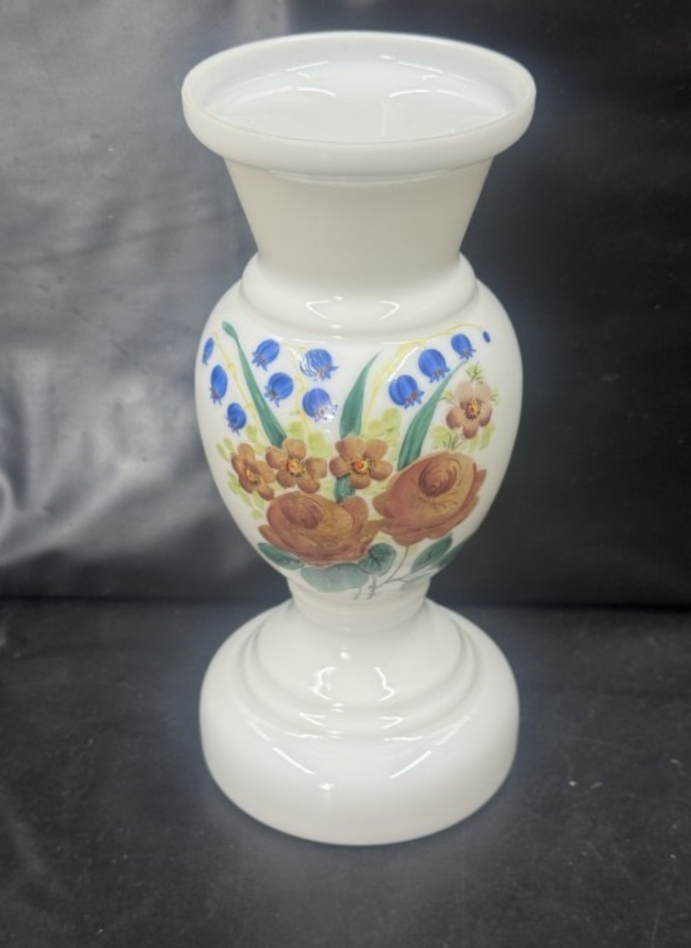 1902 Opal Vase 
