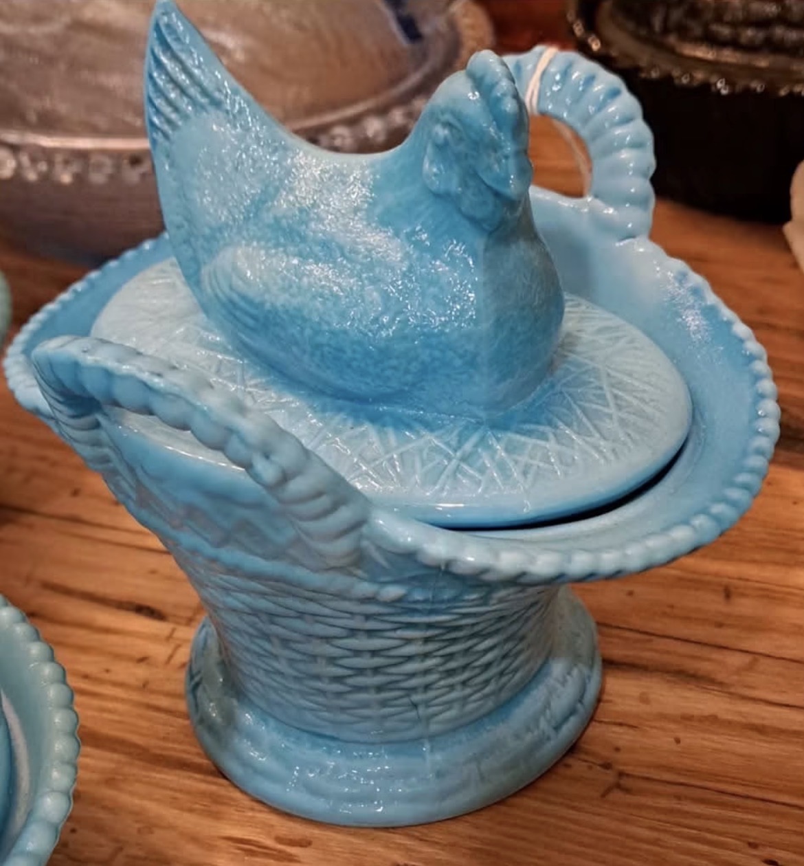 Chick on Basketweave Base - Asian Import