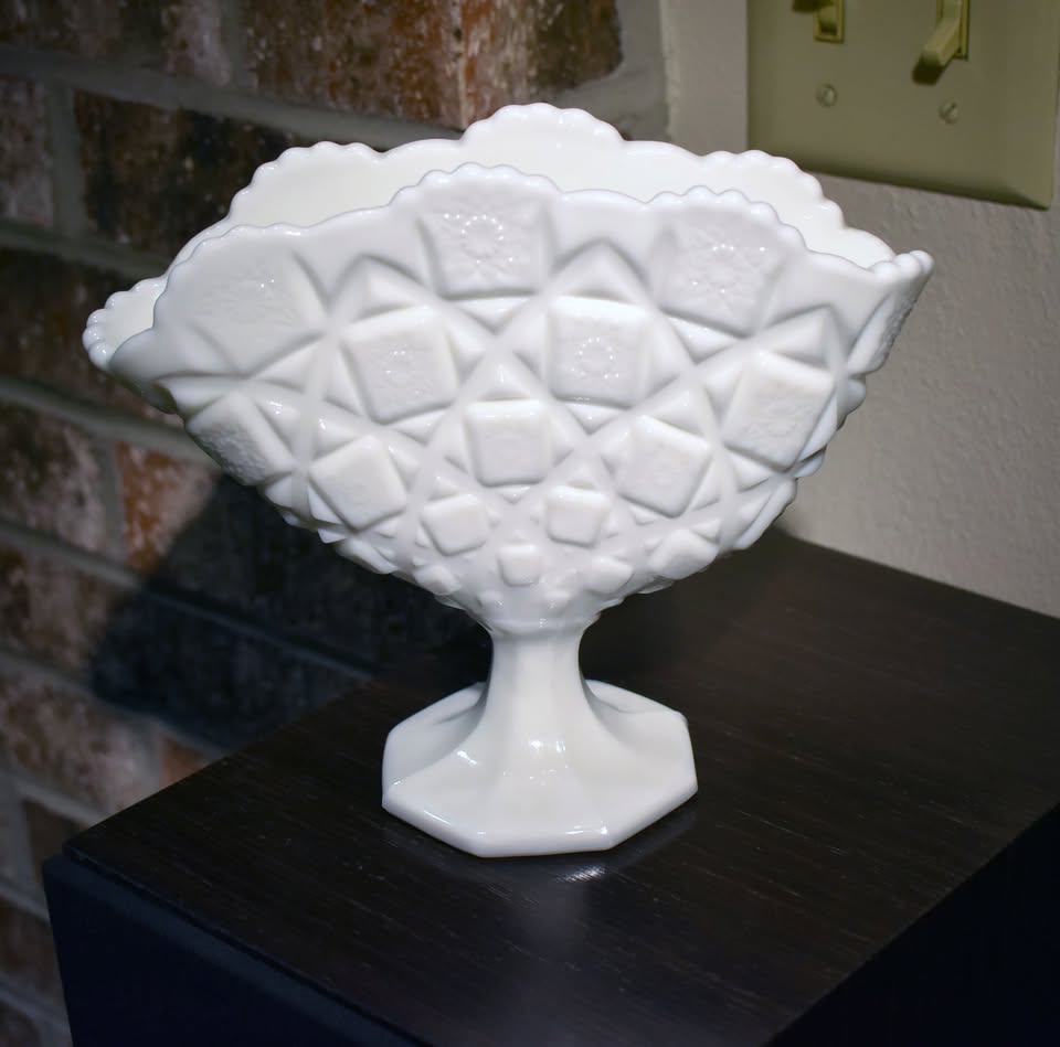 Old Quilt Fan Vase