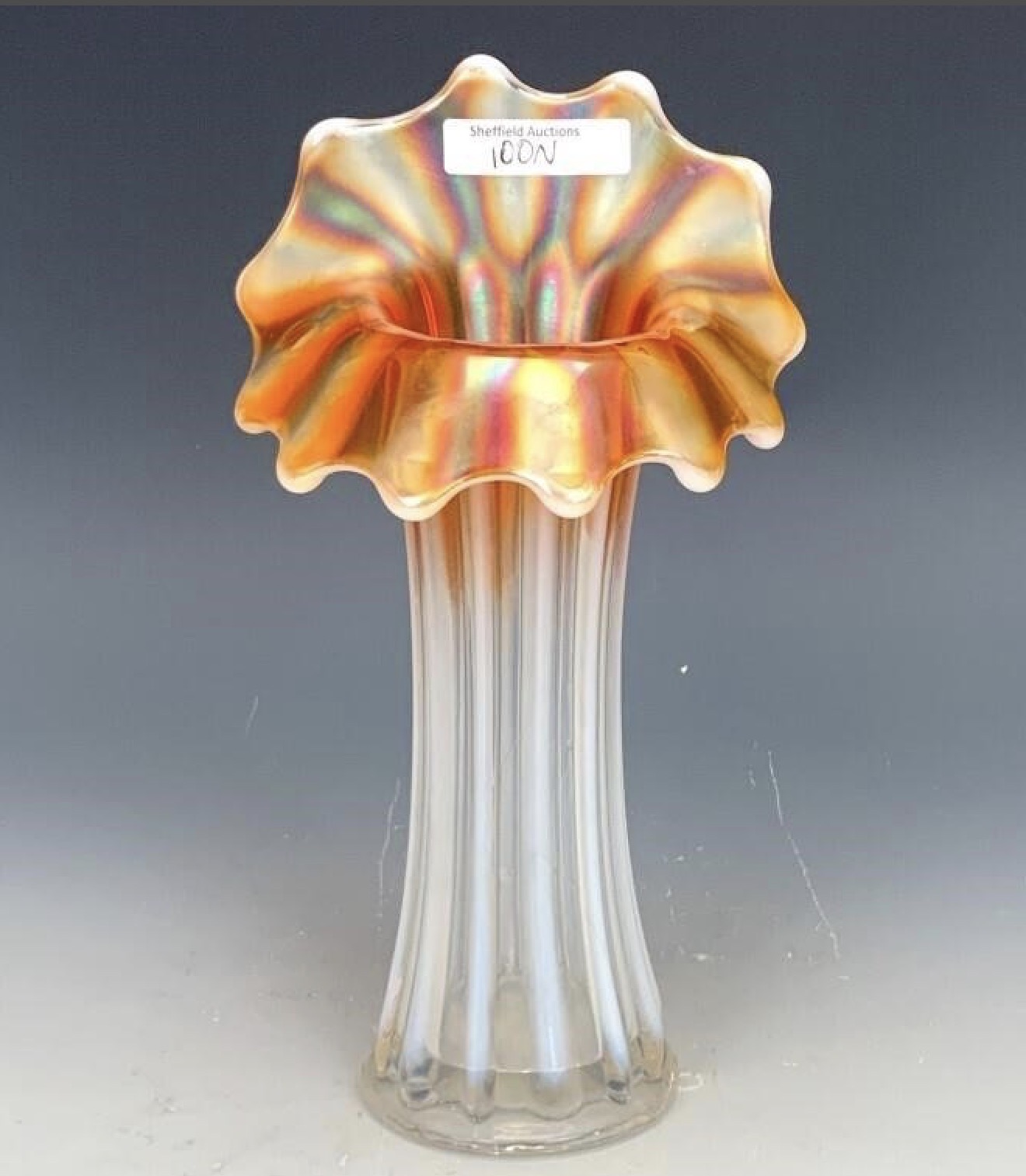 Corinth Jack-in-the-Pulpit Peach Opalescent Carnival Vase